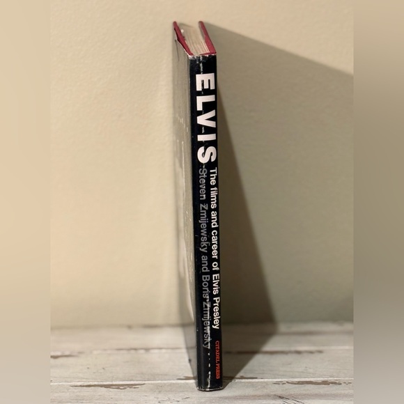 Elvis: The Films and Career of Elvis Presley by Steven and Boris Zmijewsky - Picture 3 of 10